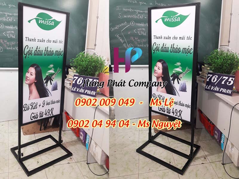 standee khung sat op format