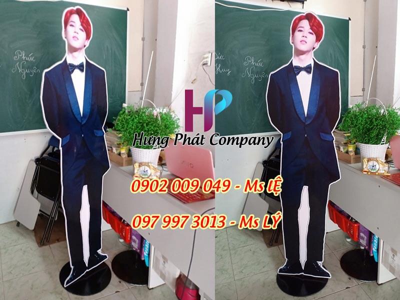 standee mo hinh nguoi