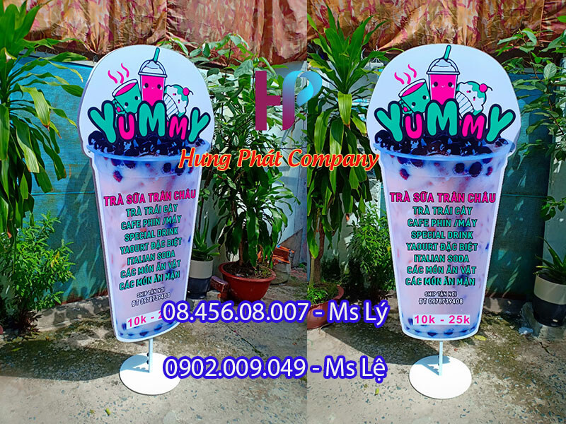 mô hình trà sữa quảng cáo đẹp