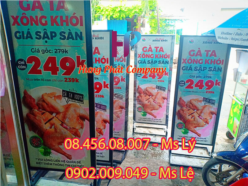 khung dựng standee bằng sắt chịu gió