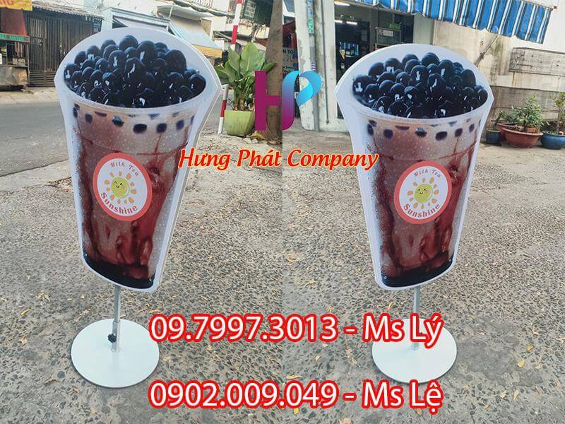 khung standee ly trà sữa mô hình chịu gió
