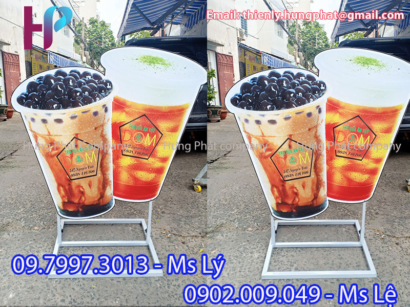 Chân mô hình sản phẩm quảng cáo ngoài trời