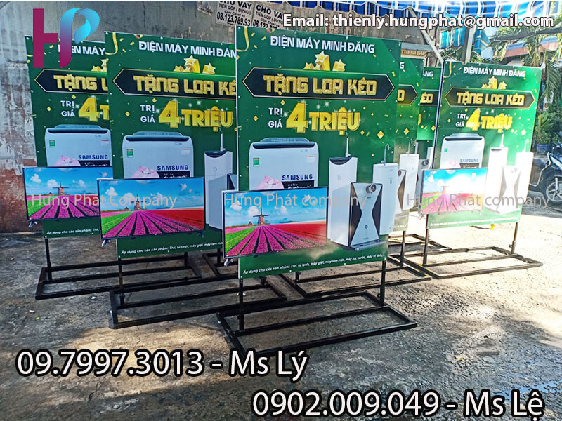 standee mô hình sản phẩm ngoài trời giá rẻ
