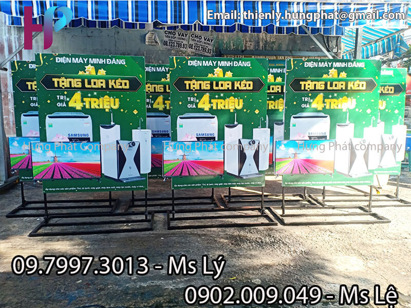 standee mô hình sản phẩm ngoài trời bằng sắt