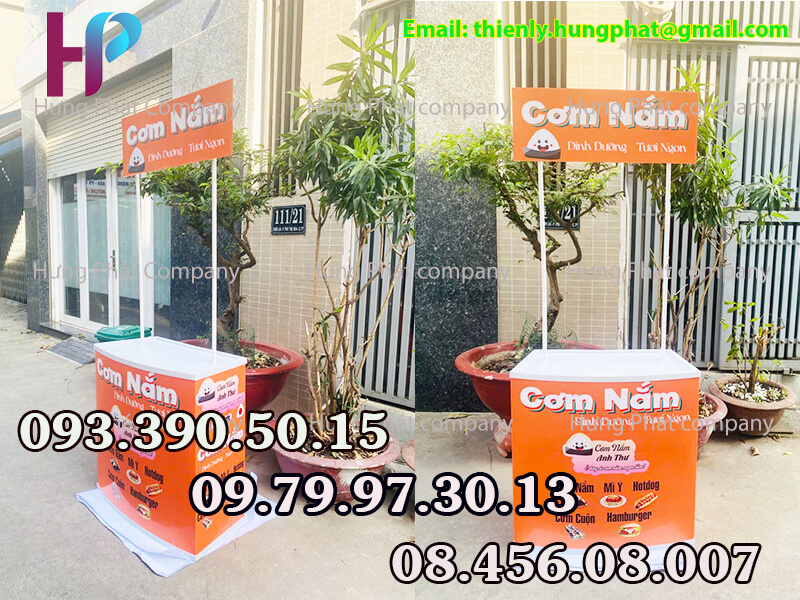 quầy cơm nắm gấp gọn quảng cáo